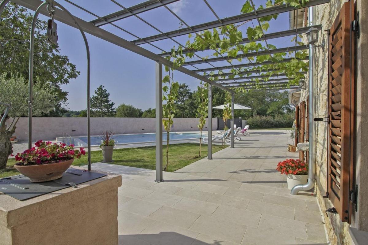 Villa Marija In Pekici Svetvincenat Ngoại thất bức ảnh
